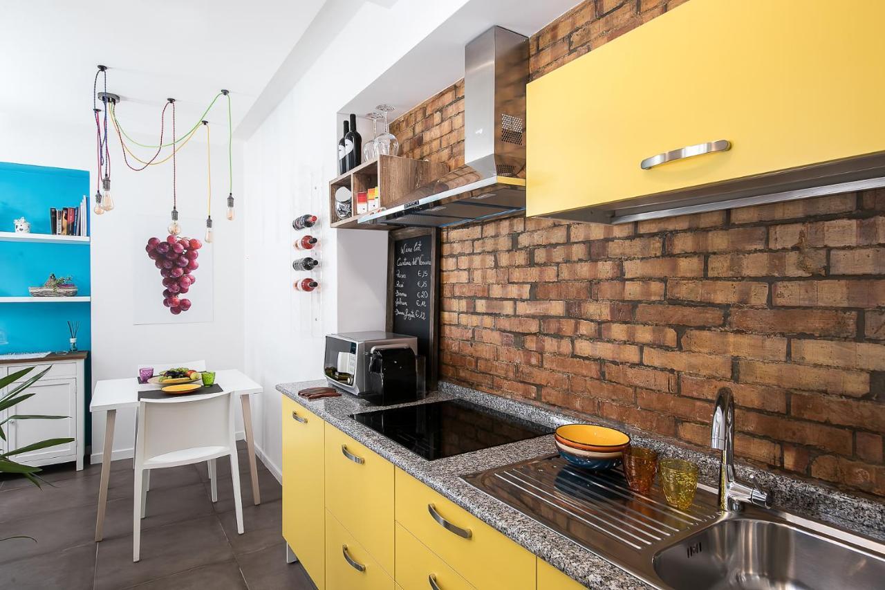 Lulu Capri Apartment อนากาปรี ภายนอก รูปภาพ