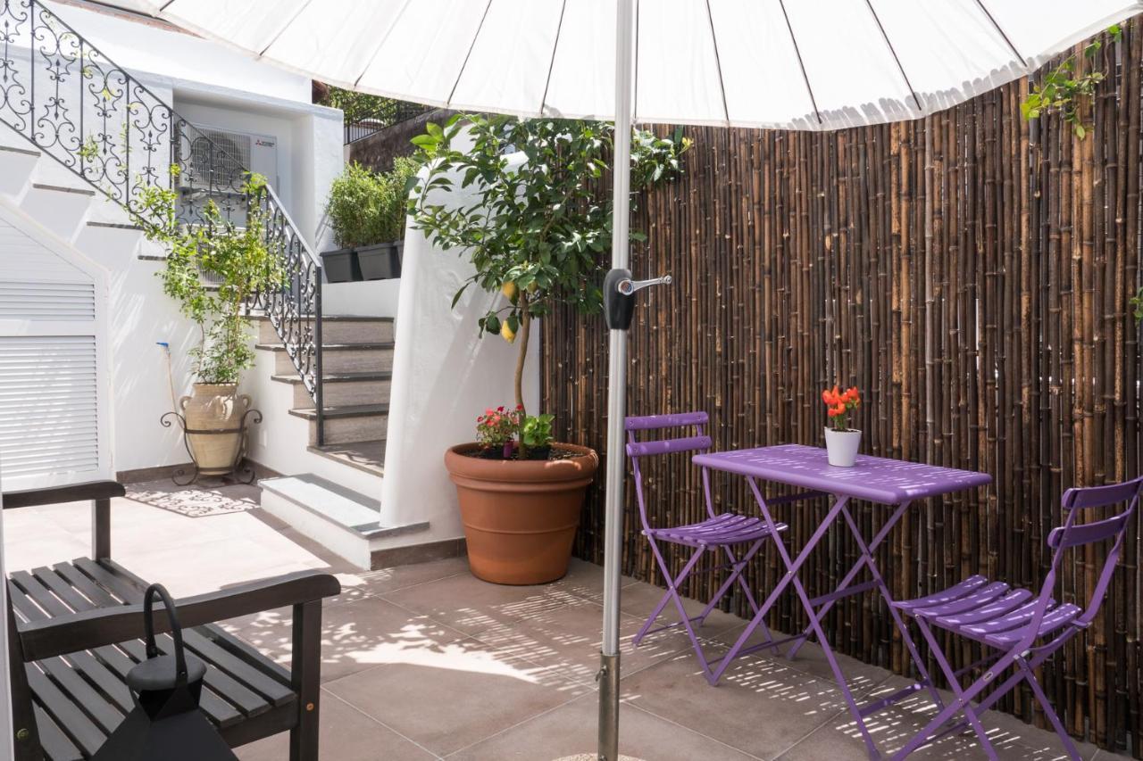 Lulu Capri Apartment อนากาปรี ภายนอก รูปภาพ