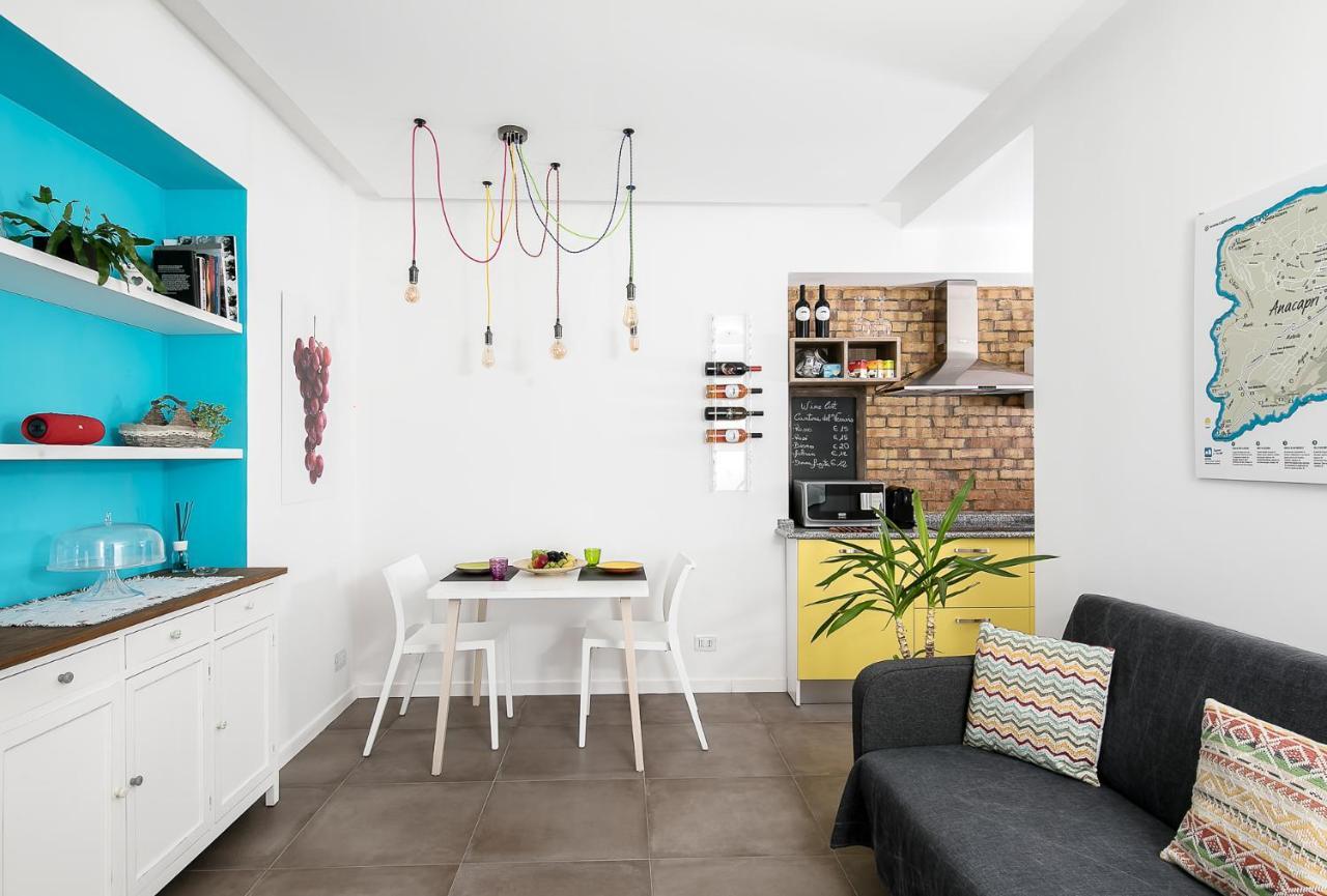 Lulu Capri Apartment อนากาปรี ภายนอก รูปภาพ