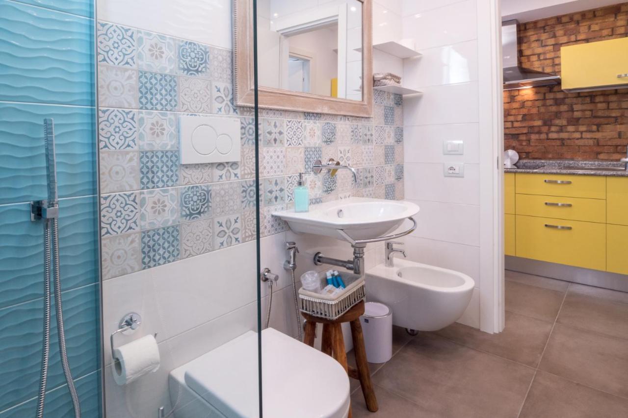 Lulu Capri Apartment อนากาปรี ภายนอก รูปภาพ